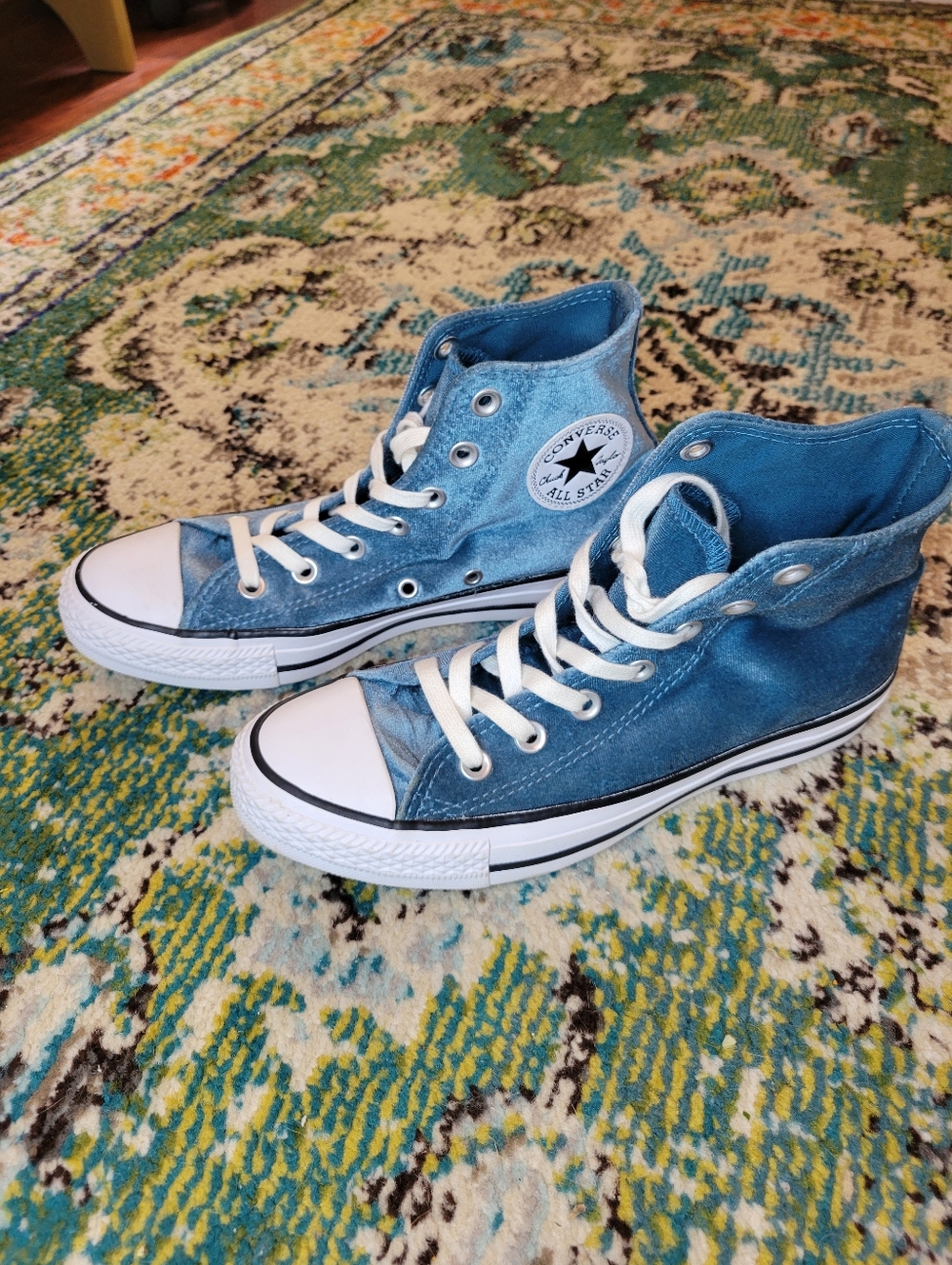 Converse Chuck Taylor All Star Velvet High-Top Teal Blue Sneakers, Size Womens 7 - Picture 4 of 9